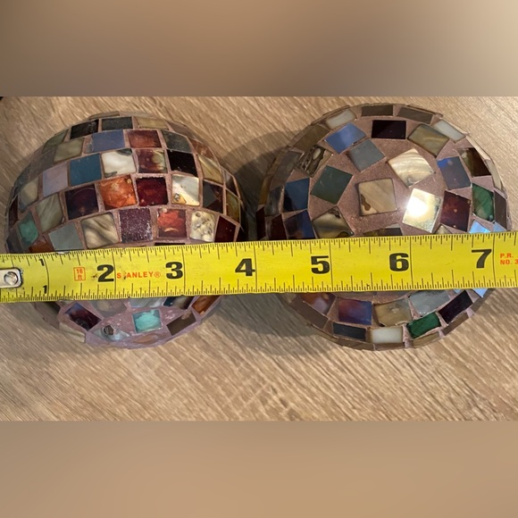 Set of Decorative Balls - Picture 7 of 7